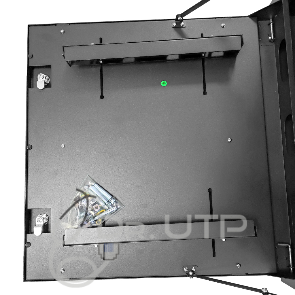 Arcón Vertical para grabador y pantalla con 2 llaves, ventilador y pasacables